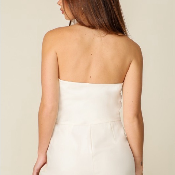 Elegant Strapless Cream Romper - Picture 4 of 16